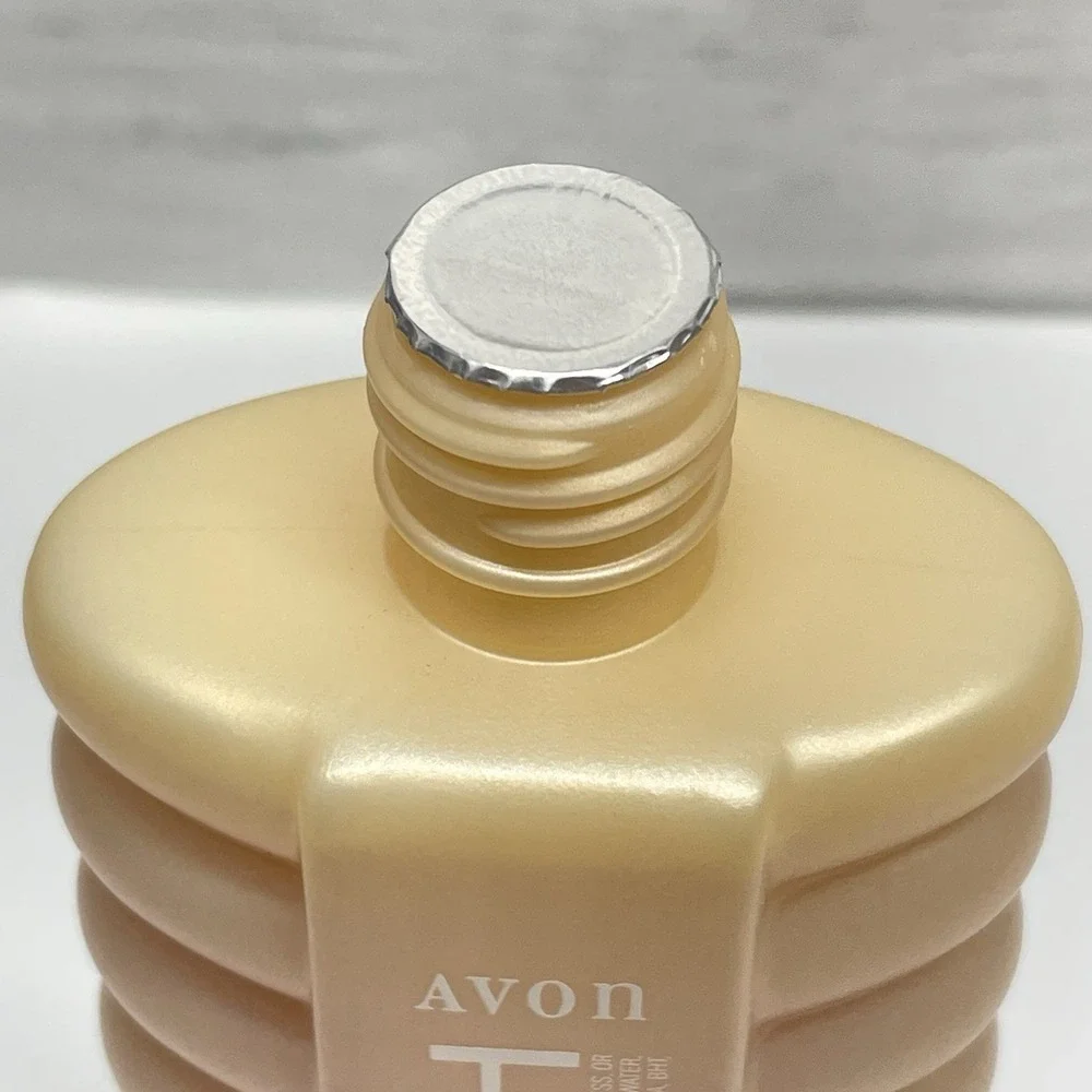 Vintage 1988 Avon Warm Gold‎ Bubble Bath 24 Fl oz New Old Stock Sealed